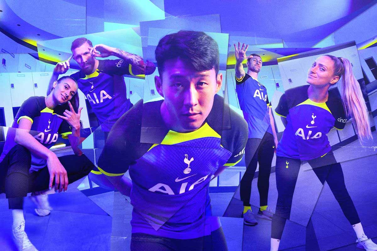 Tottenham Hotspurs 22/23 away kit team photo